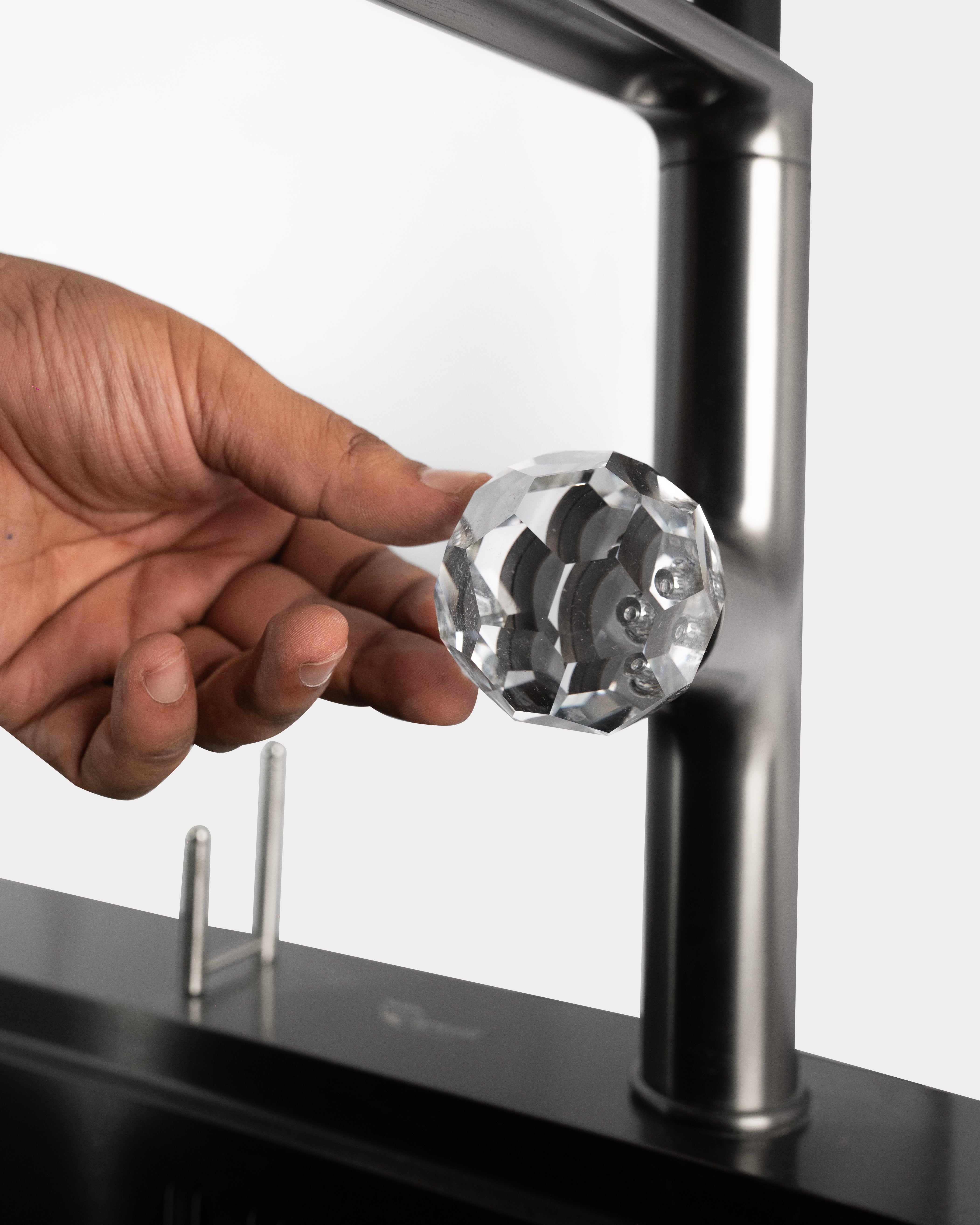 Rigwell AquaFlex Crystal Faucet