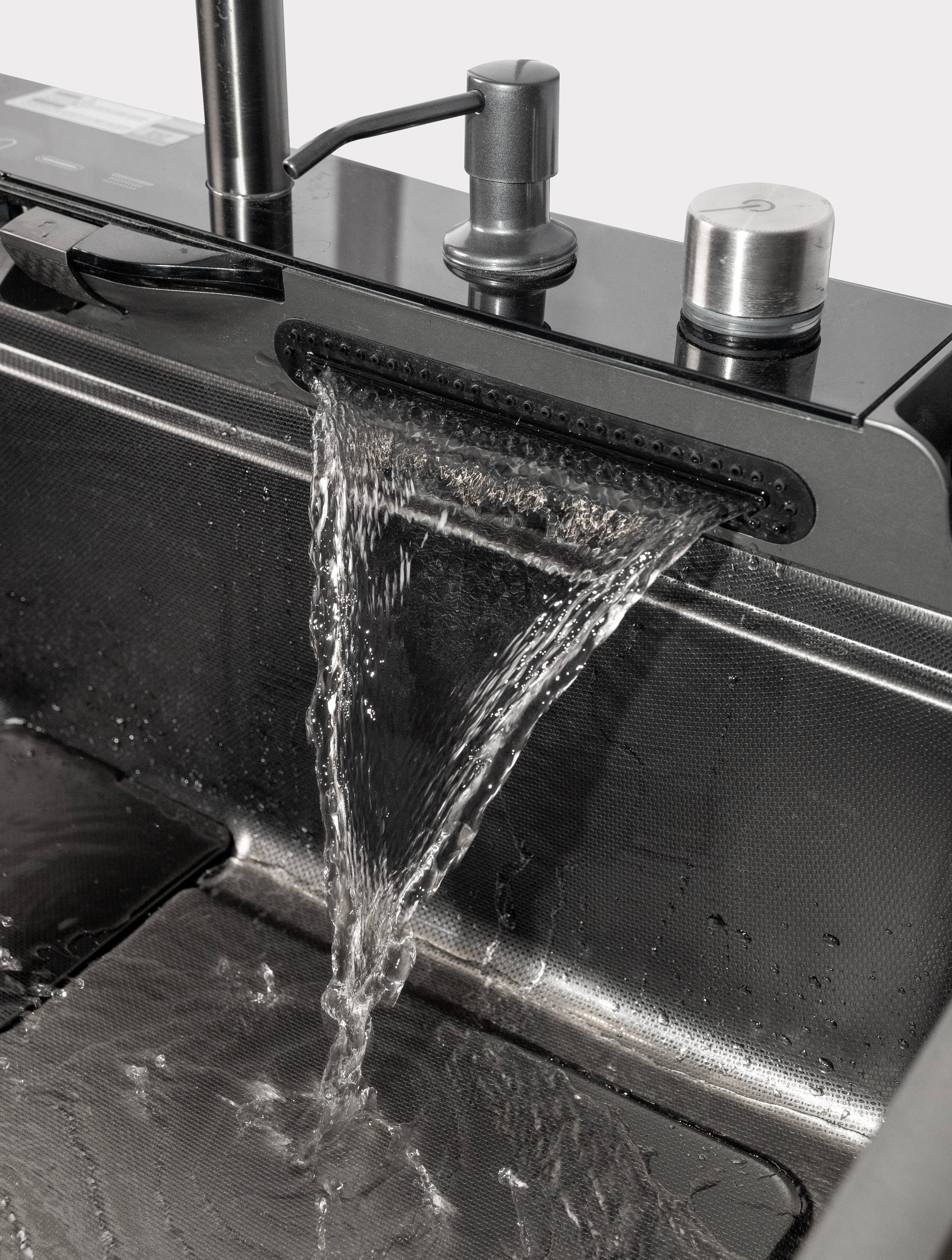 5 Key Piano Waterfall Sink